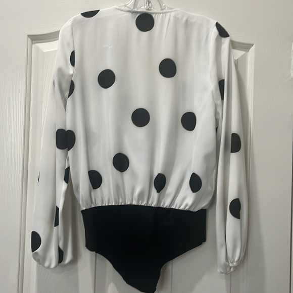Zara polka dot bodysuit in a size small. - Picture 4 of 4
